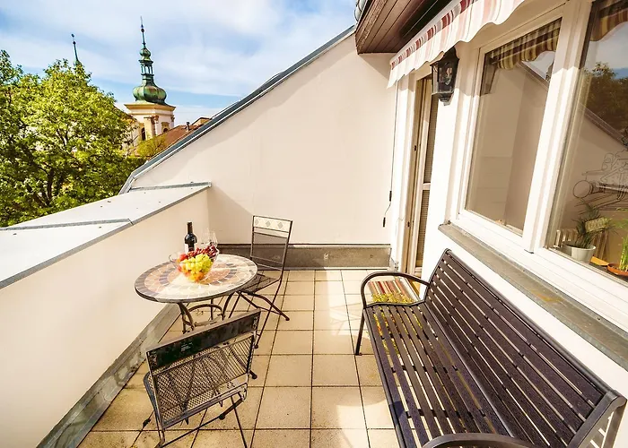 4br 3bath Balcony Harry Potter Penthouse Praha
