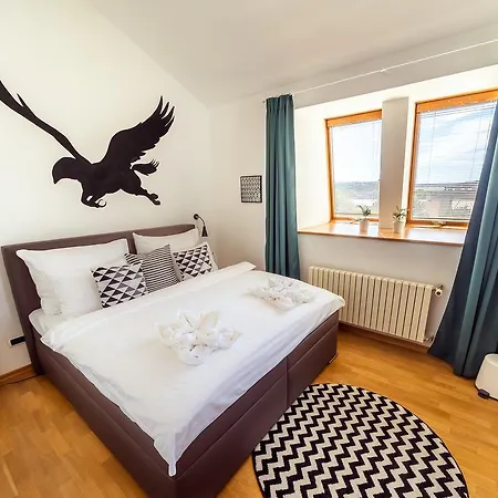 4br 3bath Balcony Harry Potter Penthouse Prague