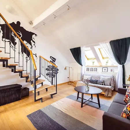 Apartment 4br 3bath Balcony Harry Potter Penthouse Prague