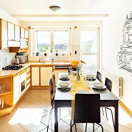 Apartment 4br 3bath Balcony Harry Potter Penthouse Prague