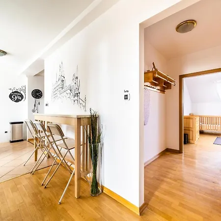4br 3bath Balcony Harry Potter Penthouse Praga